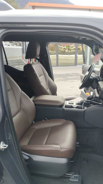 Toyota Land Cruiser  - 2025