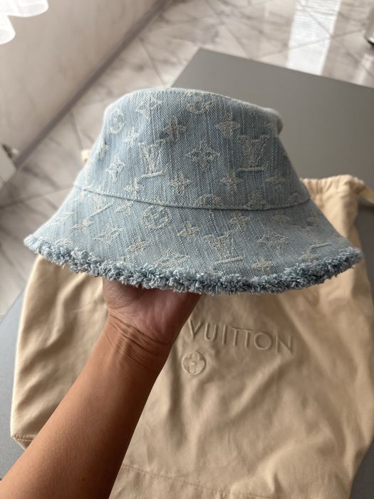 Дънкова шапка Louis Vuitton