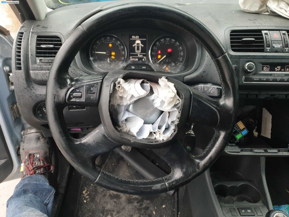Volan 4 Spite cu Comenzi FARA Airbag Skoda Fabia 2 2010 - 2014 [K8041]