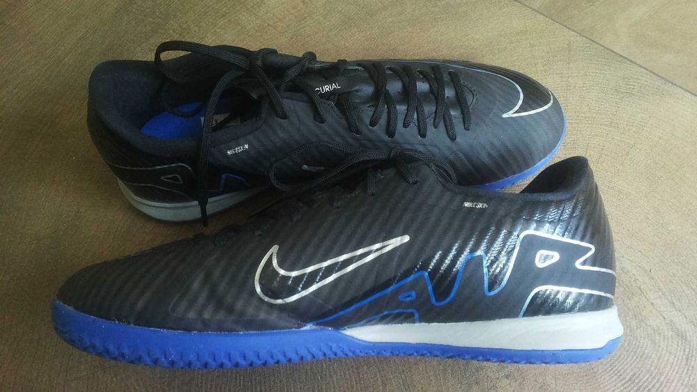 NIKE AIR ZOOM VAPOR 15 Размер EUR 42 обувки 418-14-S