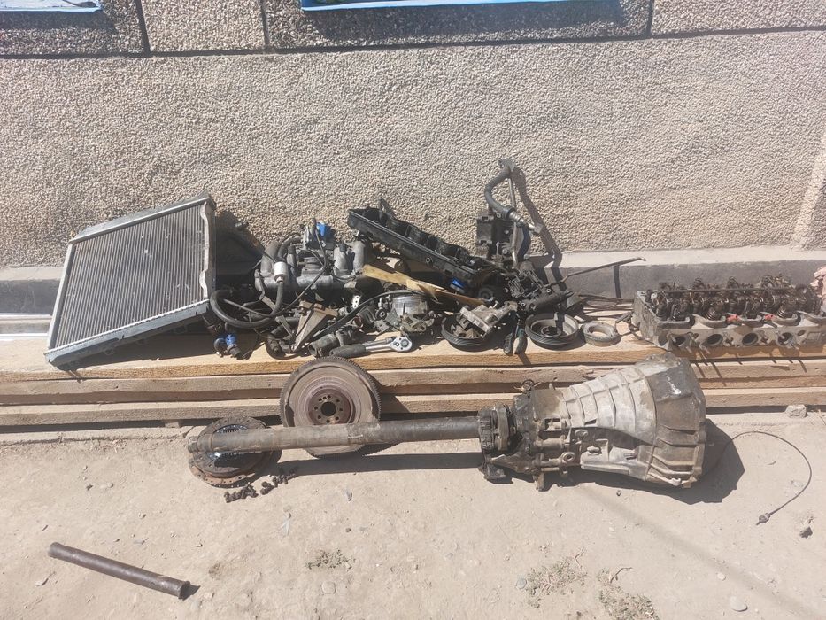 мерседес 124 на разбор