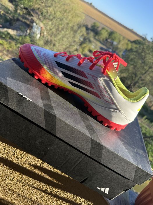 Adidas F50 несени 2 пъти!!!