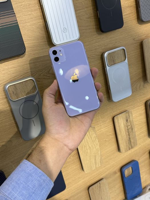Iphone 11 sotiladi telefon ипхоне 11 телефон сотилади