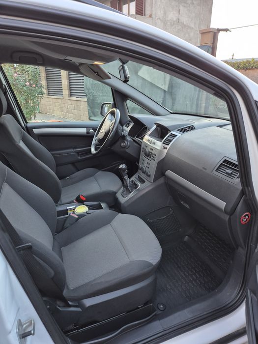 OPEL Zafira 2012 — imagine 3