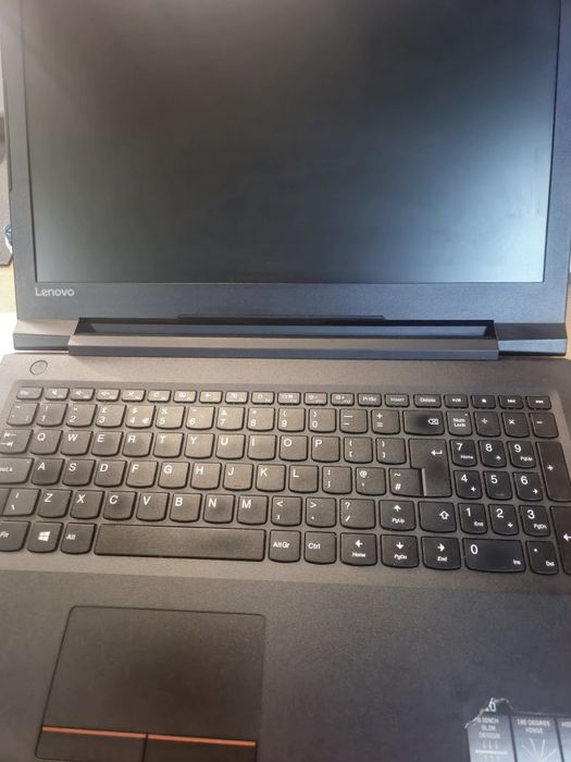 Lenovo V110 cu 8GB RAM , 240GB SSD , HD Graphics , Celeron N3350..19.