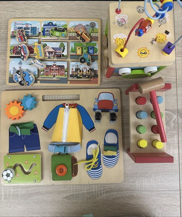 Лот дървени играчки