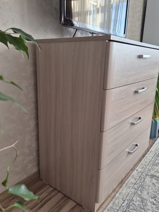 Комод,производство Россия.