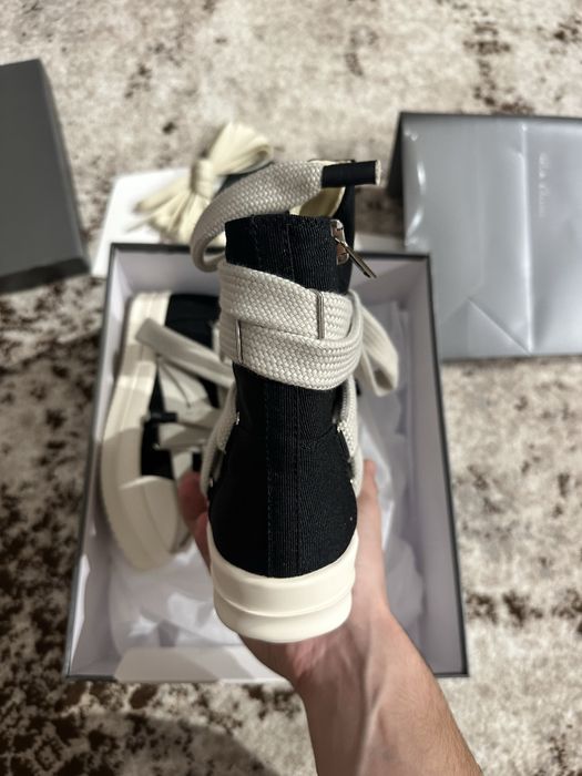 rick owens jumbo lace hexagram 37