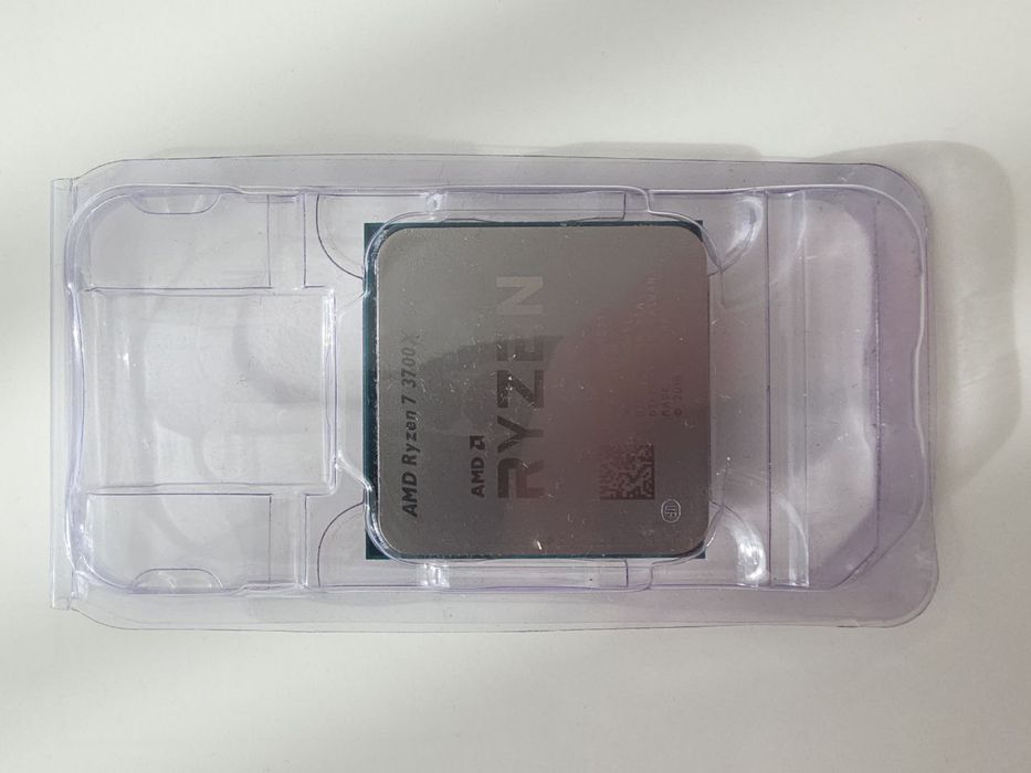 Процессор AMD Ryzen 7 3700X OEM