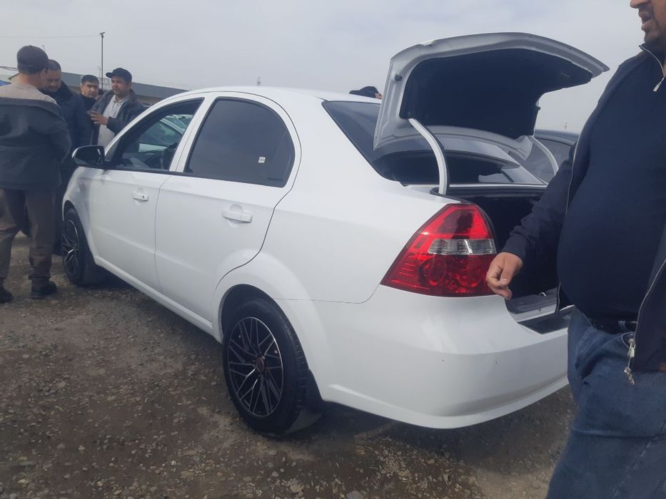 Продаётся автомобиль