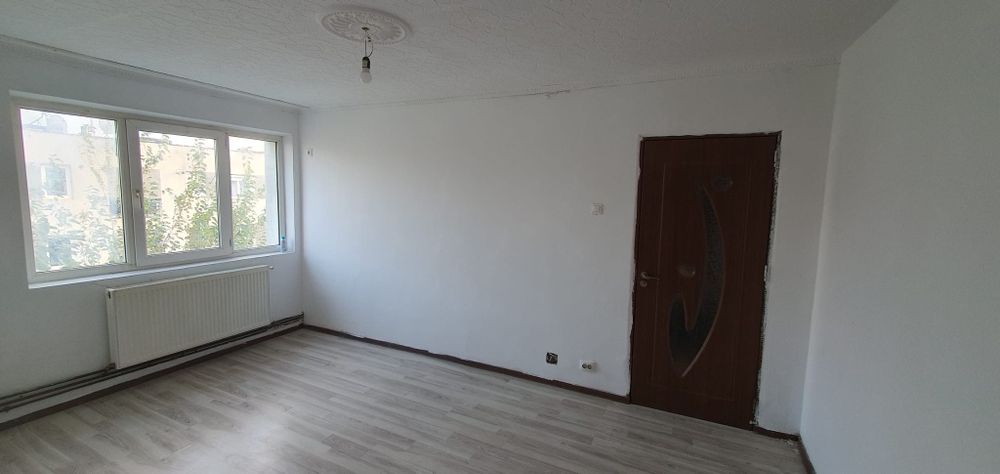 Apartament 2 camere proprietar  renovat centrală proprie bloc reabilitat aleea imasului sector 5