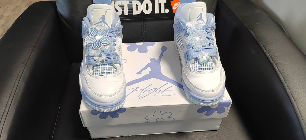 Nike Air Jordan 4 Retro "Forget me not" , номер 38,5
