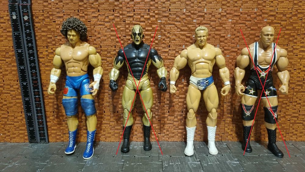 WWE RAW фигури кечисти (2)