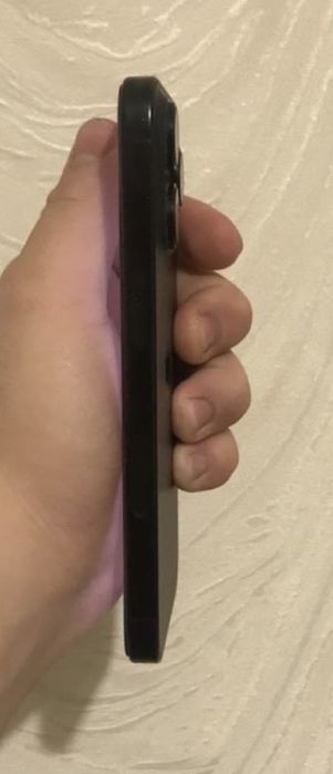 Айфон 16 про продам