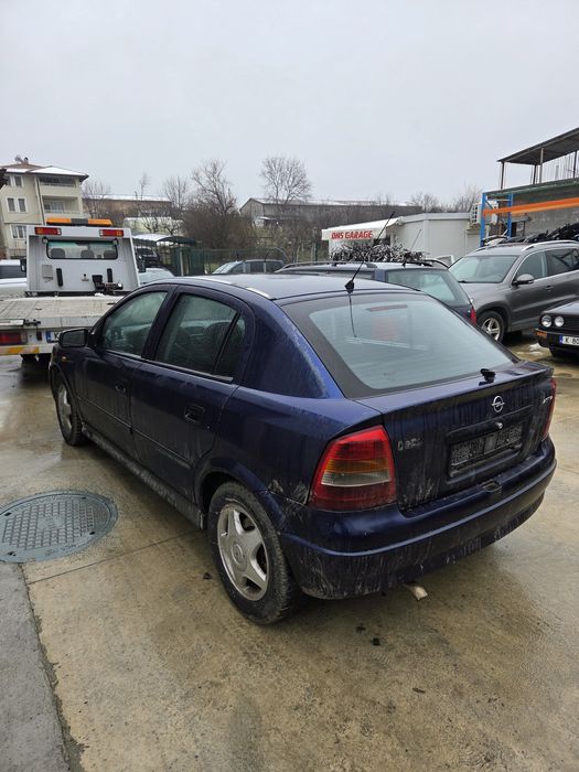 Opel Astra 2.0 DTI (НА ЧАСТИ)