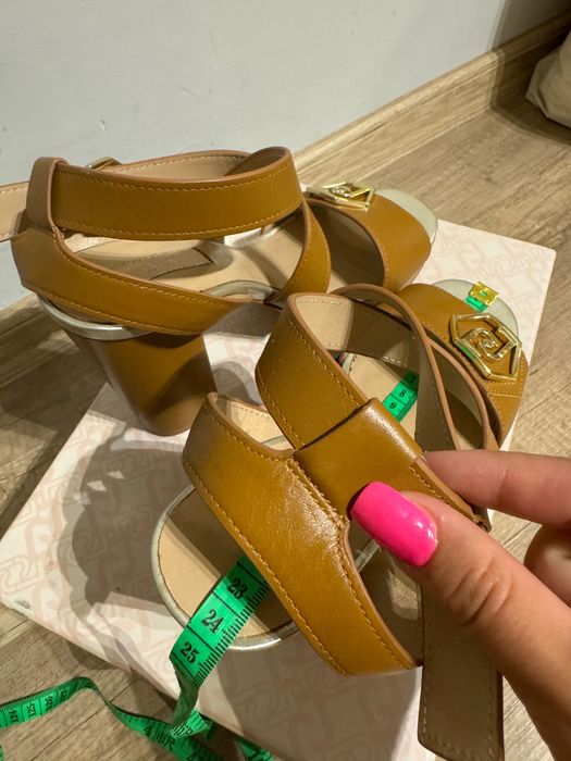 Кожени обувки на ток Liu Jo 37 размер