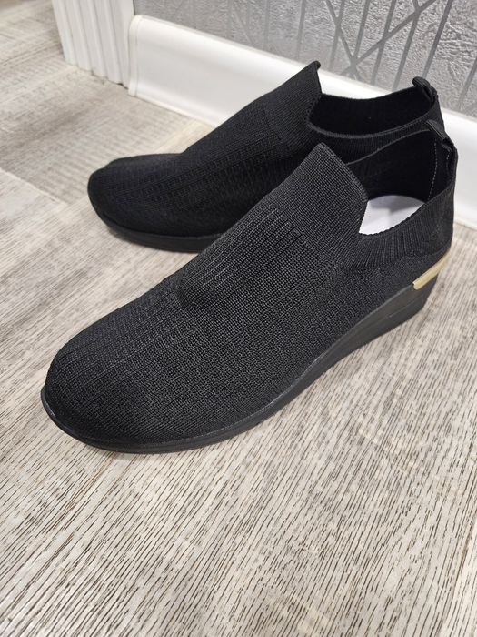 Слипоны модные женские