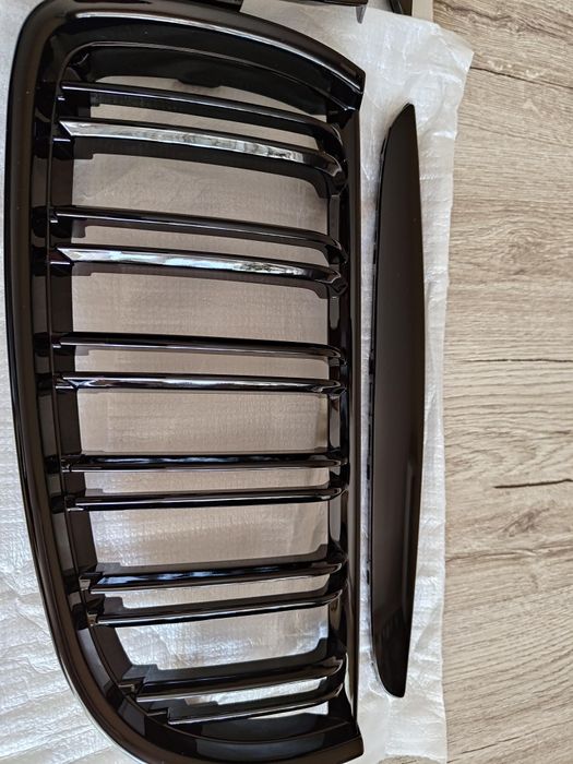 Двойни Черни Бъбреци за BMW E90 бъбреци Е90 Е91 bmw e90