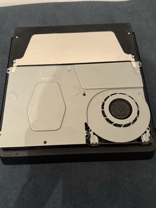 Sony PlayStation 4 Slim 1 Tb