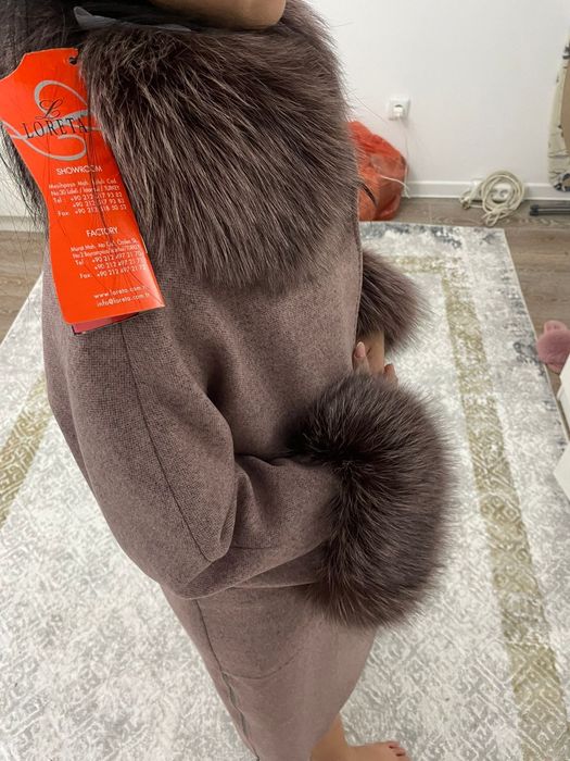 Продам женское польто новое