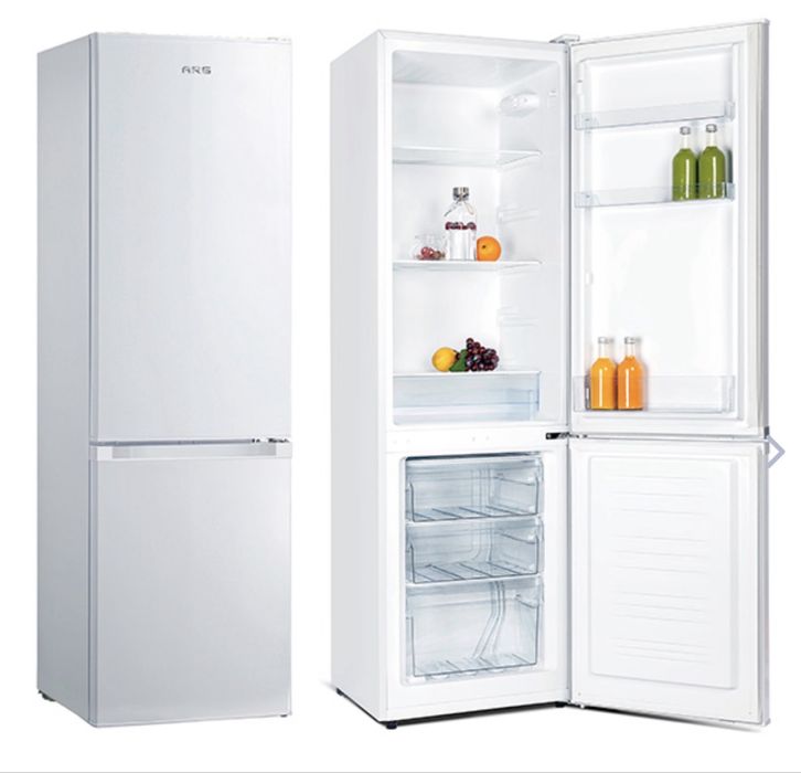 Продам новый холодиник гарантия год