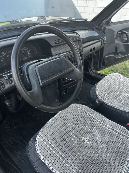 Продам машину ваз 99