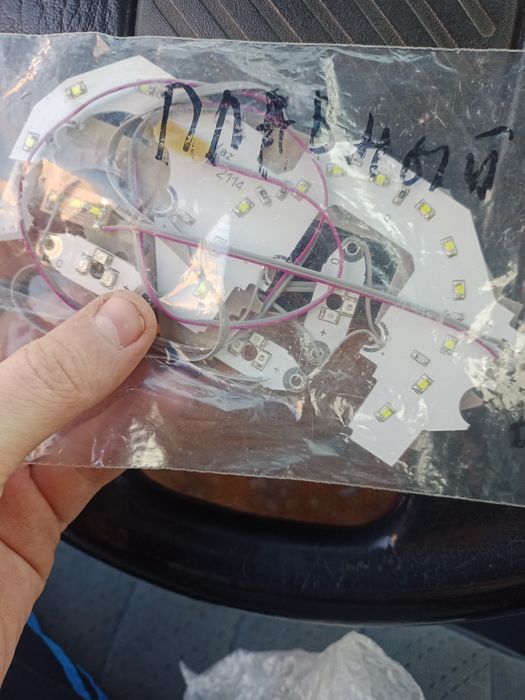 Пересвет в приборную панель ваз 2114