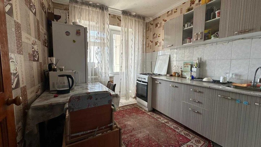 Продам 2х ком в центре Данил Империя