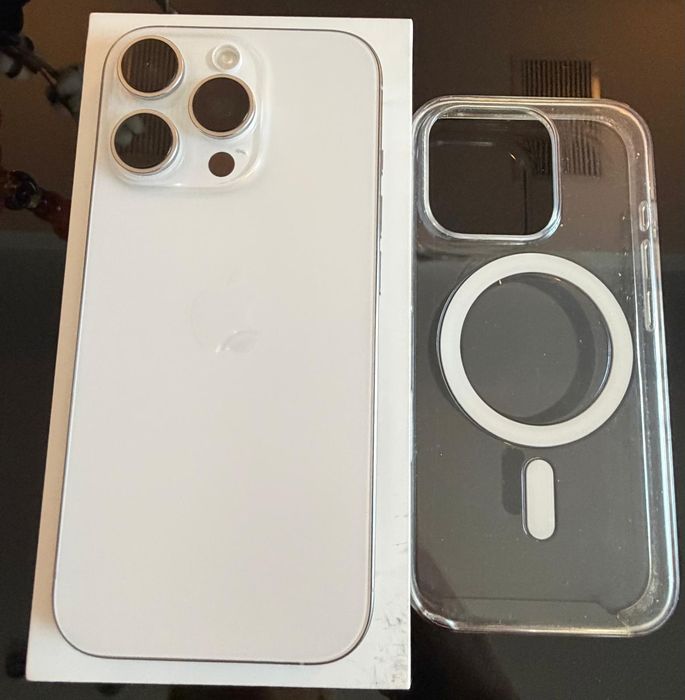 Vând iPhone 16 Pro 
128 GB
White Titanium
Neverlock 
Sănătate baterie