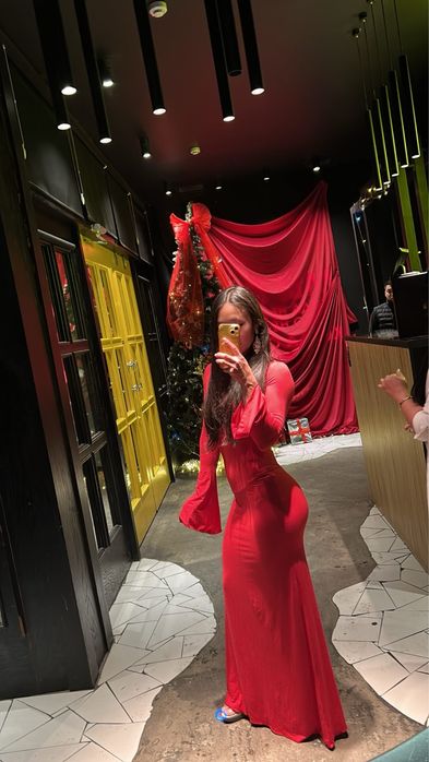 Продам платье 42 размер