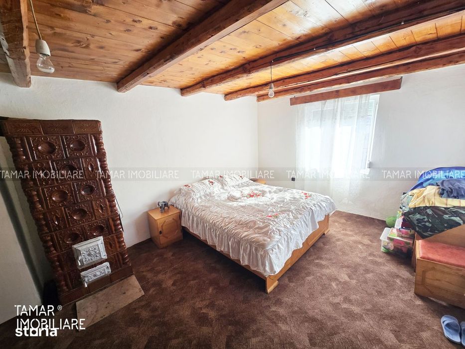 Casă Deosebită cu 5 Camere - Teren 900 mp