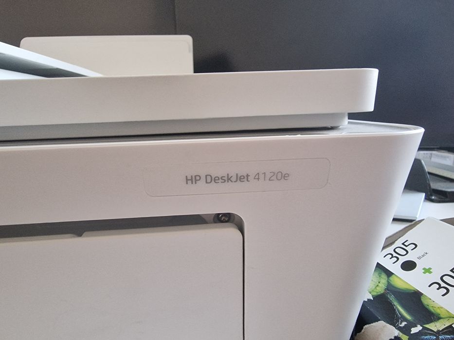 Imprimanta multifunctional HP color A4 - 4120e + cartus alb-negru si c