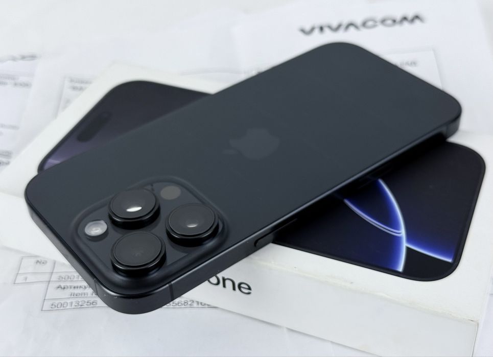 Apple iPhone 16 Pro 256GB Black Titanium 93% Батерия! 2г. Гаранция!