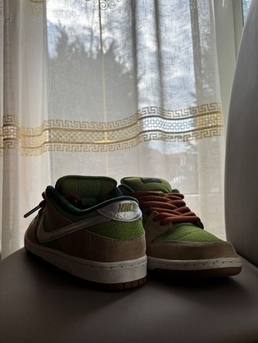 Nike SB Dunk Low Escargot