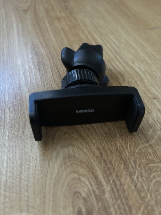 Держатель телефона для машины