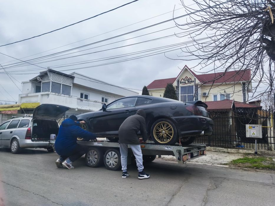 Dezmembrez/piese hyundai coupe 2.0 an 2002-2006