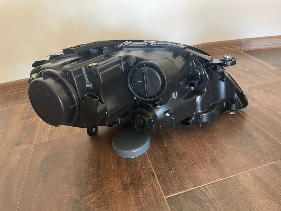 Фар за Mercedes ML W164 facelift