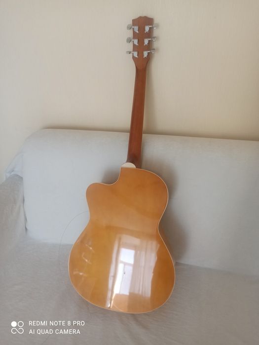 Продам новую гитару