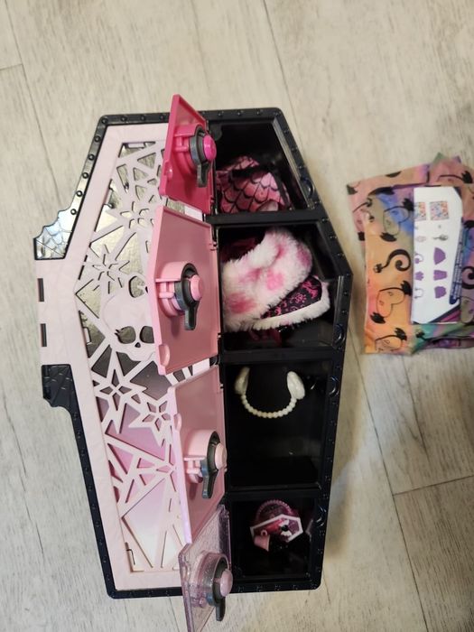 Кукла монстр хай