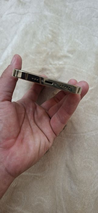 Продам iPhone 12 pro