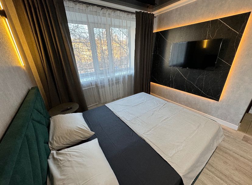 Посуточно 1 ком в Жк