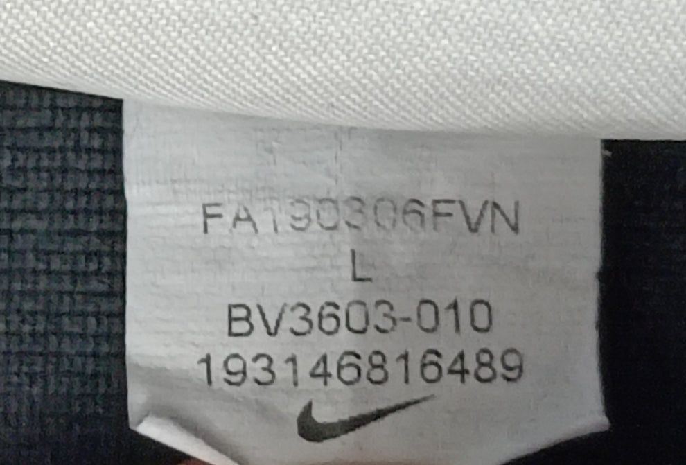 Nike AIR Sportswear Sweatshirt оригинално горнище ръст 147-158см Найк