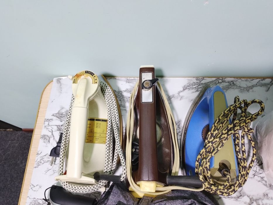 Утюги, разные Б/У