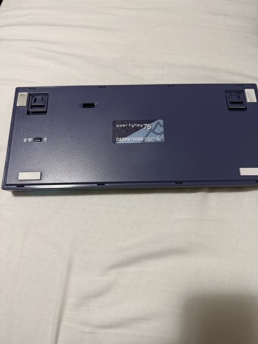 Tastatura qwerty gaming