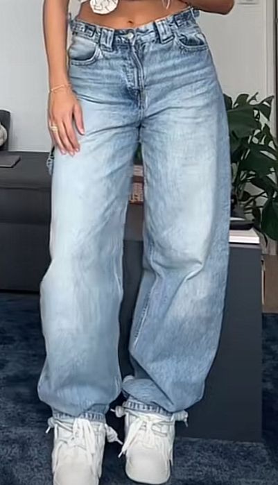 Дънки bershka XS размер