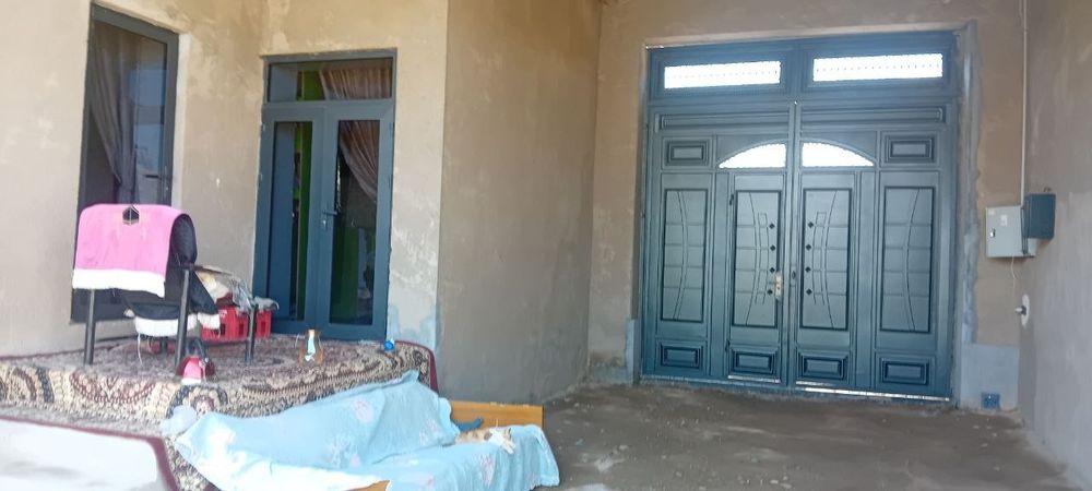 16yoʻlidan uy sotiladi