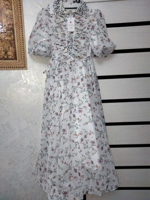 42р көйлек сатылады,1-ақ рет киілген.