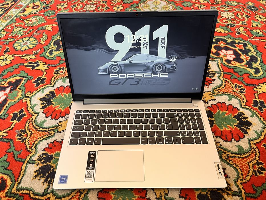 Lenovo IdeaPad 1i
