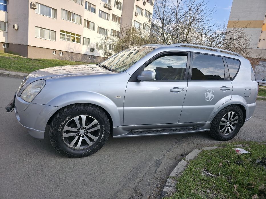 Гуми Cooper Discoverer STT 275 65 18  5 броя едната е чисто нова