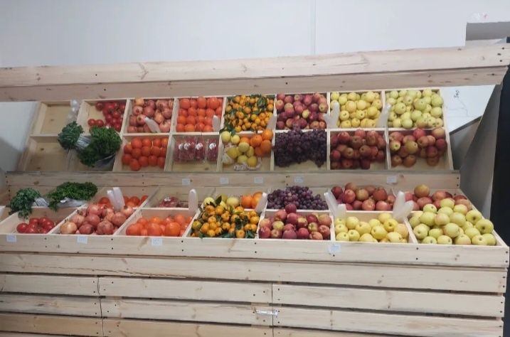 Овощная полка с зеркалом